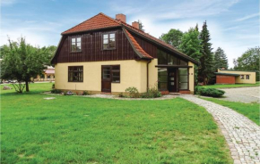 Stunning home in Kuhlen Wendorf with Sauna, WiFi and 5 Bedrooms